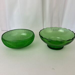 Vintage E.O. Brody Co Green Glass Bowl Footed scalloped Ribbed M2000 Set Of 2 US